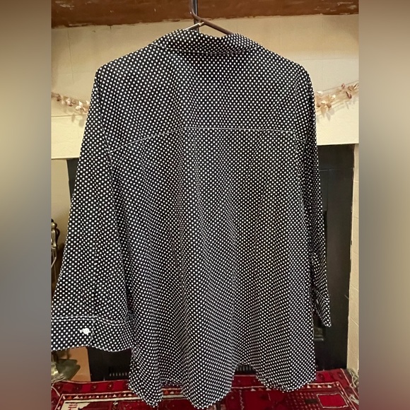 Large lot of Plus Sized Casual Friday Wear Tops - Picture 11 of 17